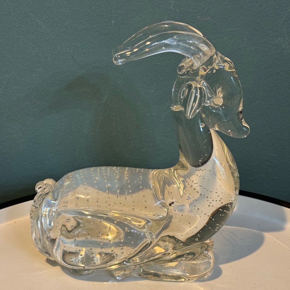 Large Clear Art Glass Antelope Sculpture / Figurine with Controlled Bubbles 7.5”